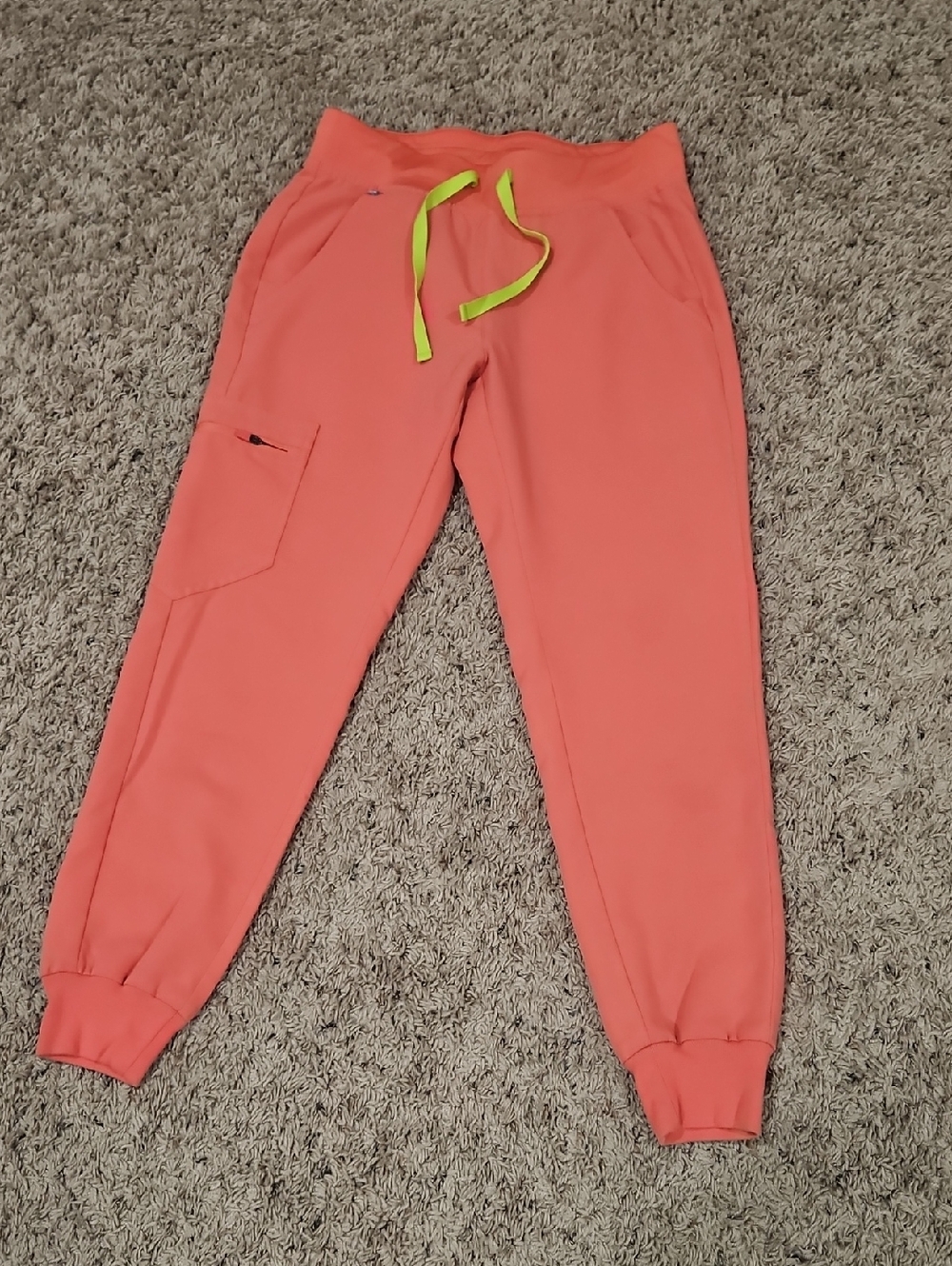 Figs Set- HOT CORAL- XS Catarina Top/XS/P Zamora Bottoms - Picture 6 of 8